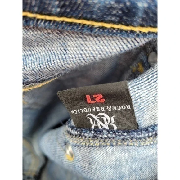 HP Rock and Republic Flap Button Back Pocket Embellished Denim‎ Bootcut Jeans